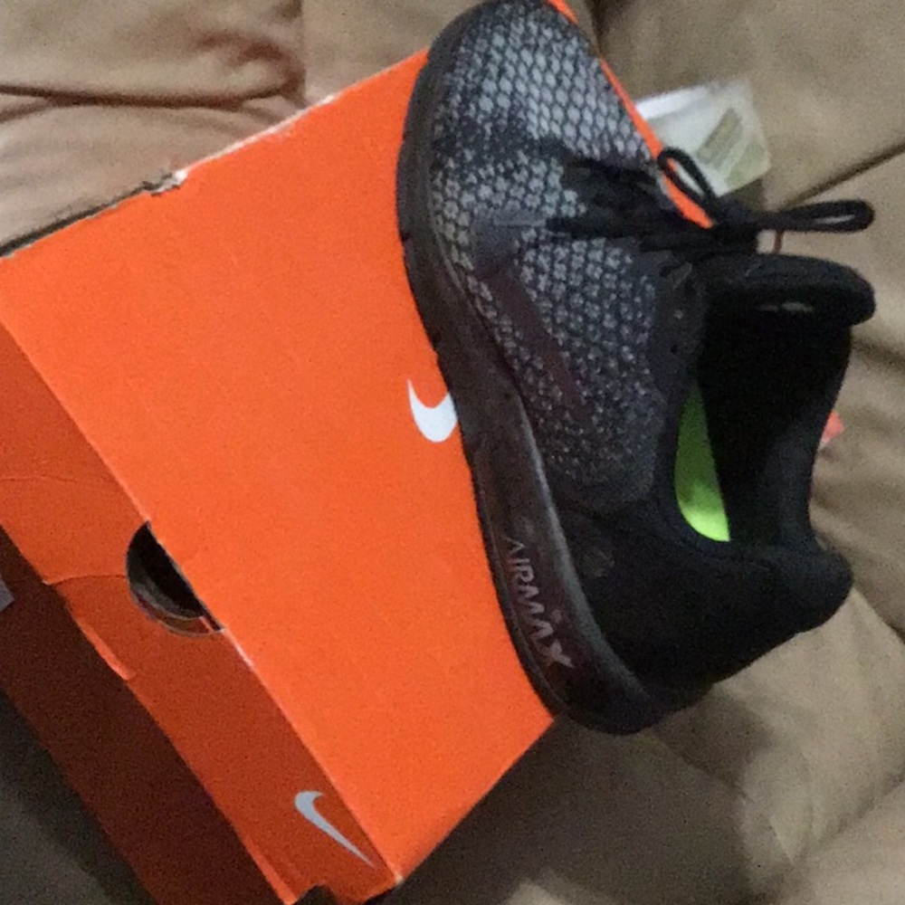 AirMax nike men’s 11